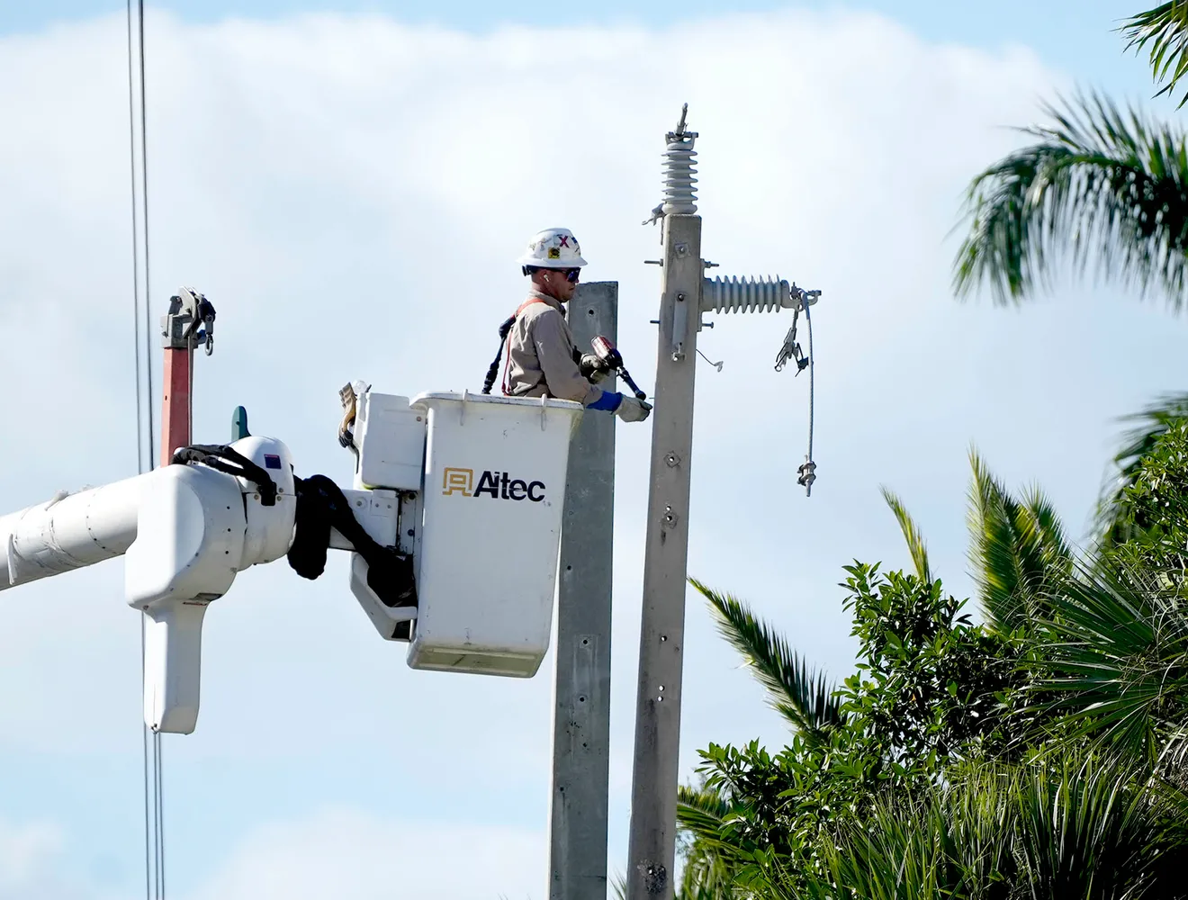 Hispanic families need protection from soaring Florida energy costs | Opinion